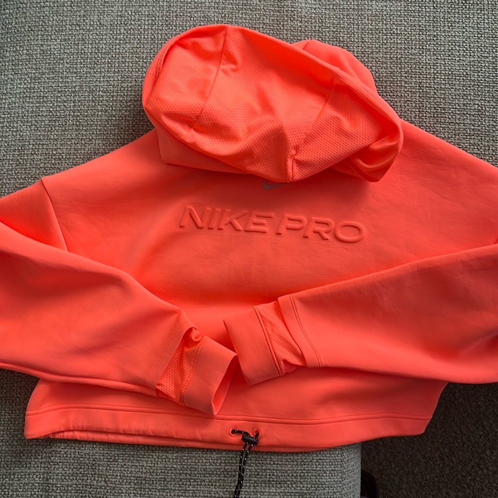 Nike Pro Dri fit crop hoodie